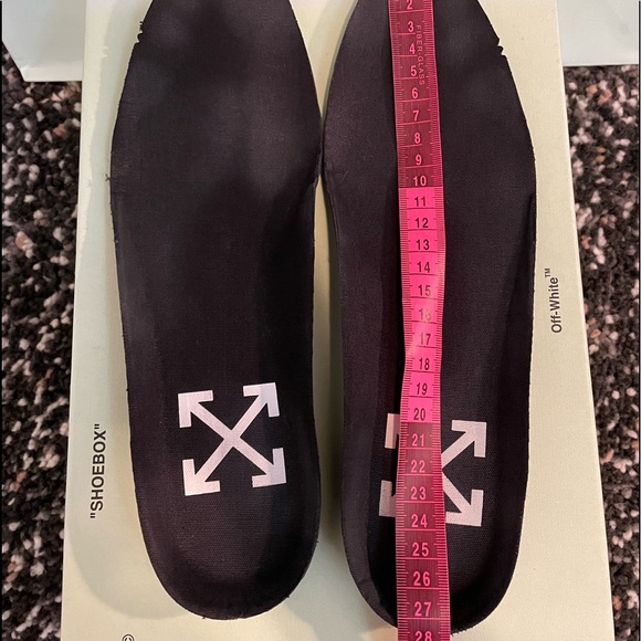 OFF-WHITE Vulc low-42 (Fits 9-9.5)-Retail $400 - Picture 8 of 9